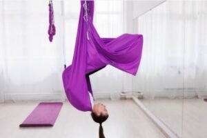 Yoga Tuch Zum Aufhängen UCHAIUP Aerial Yoga Tuch Komplettset - Für Schwebendes Yoga-Erlebnis Akrobatik Tuch